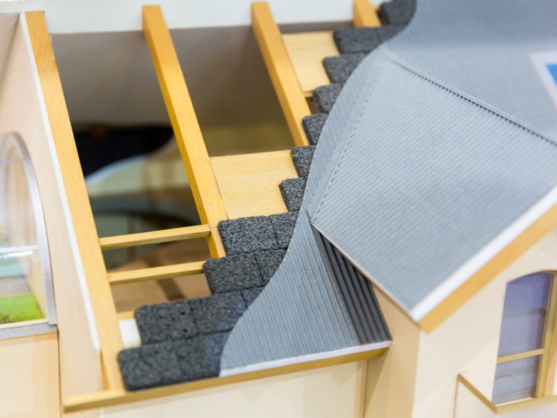 Model of house, thermal insulation of roof concept